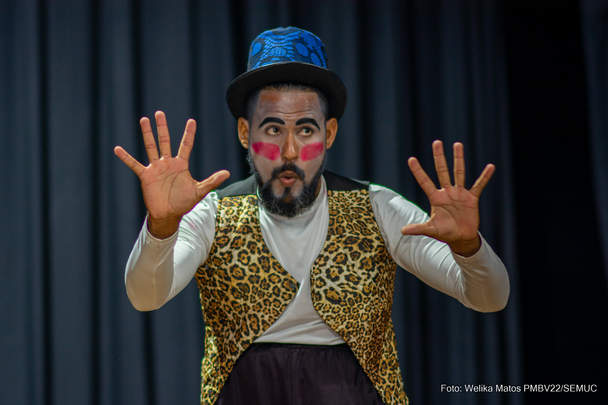Espetáculo circense ‘Ainda sou criança’ é apresentado no Teatro Municipal de Boa Vista