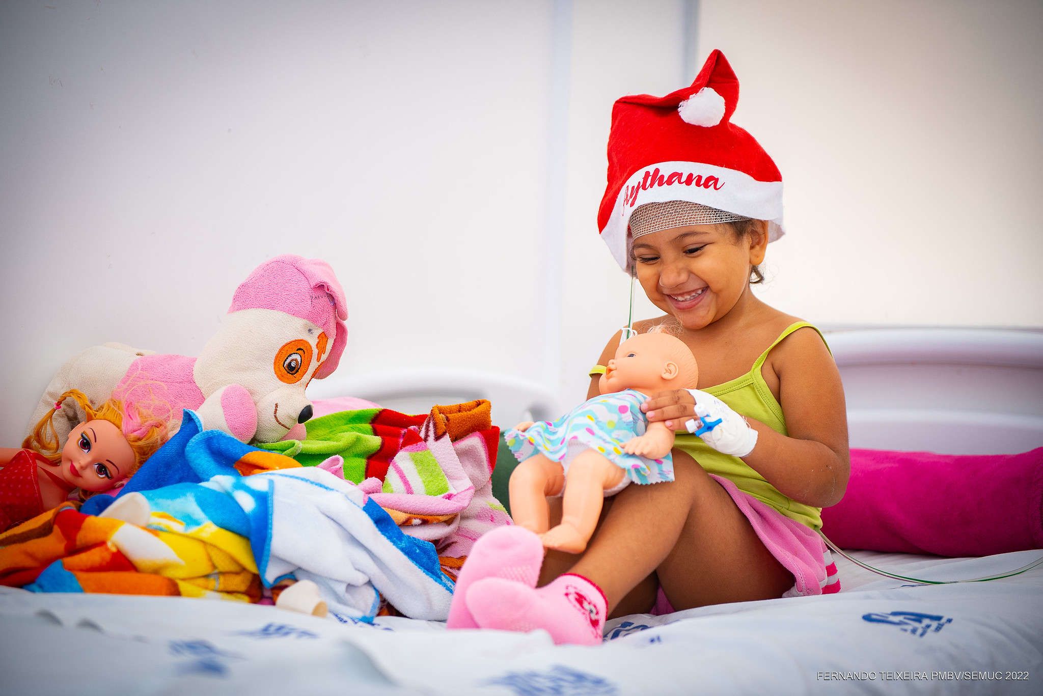Crianças internadas em Hospital de Boa Vista recebem brinquedos arrecadados em campanha solidária