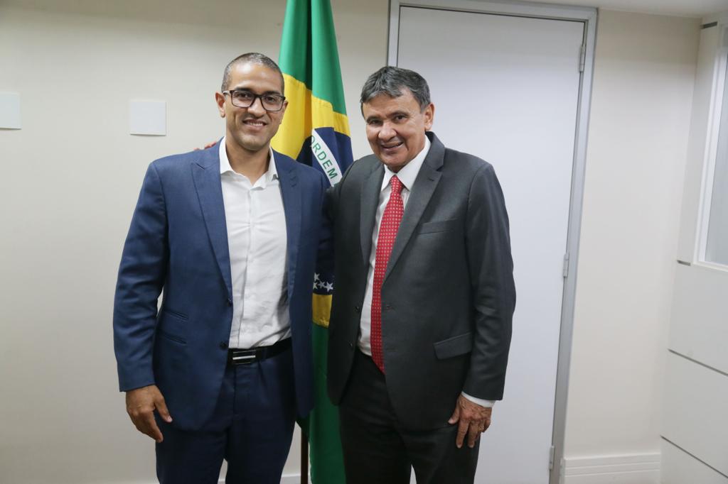 Prefeito de Boa Vista se reúne com ministro do Desenvolvimento e Assistência Social em Brasília