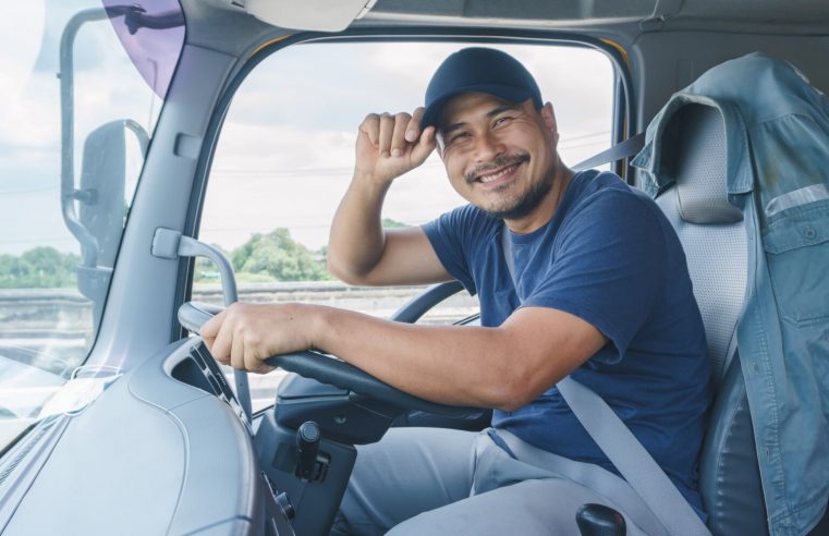Transportadores de cargas têm até dia 31 de janeiro para se tornarem MEI Caminhoneiro
