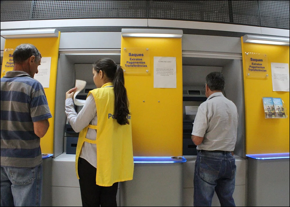 Bancos terão horários de atendimento reduzidos neste final de ano, informa Febraban