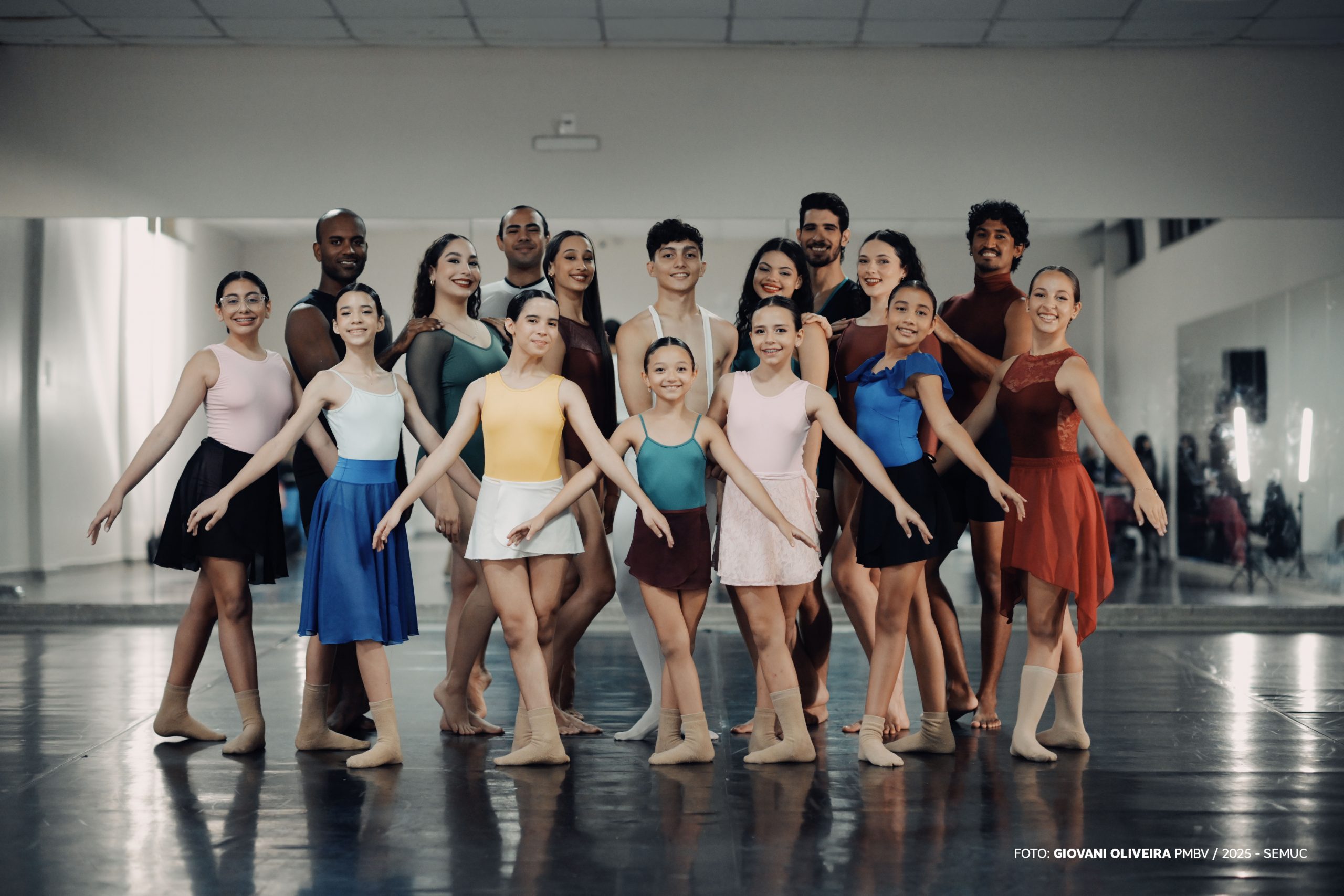Bailarinos de Boa Vista participam do maior festival de dança do mundo
