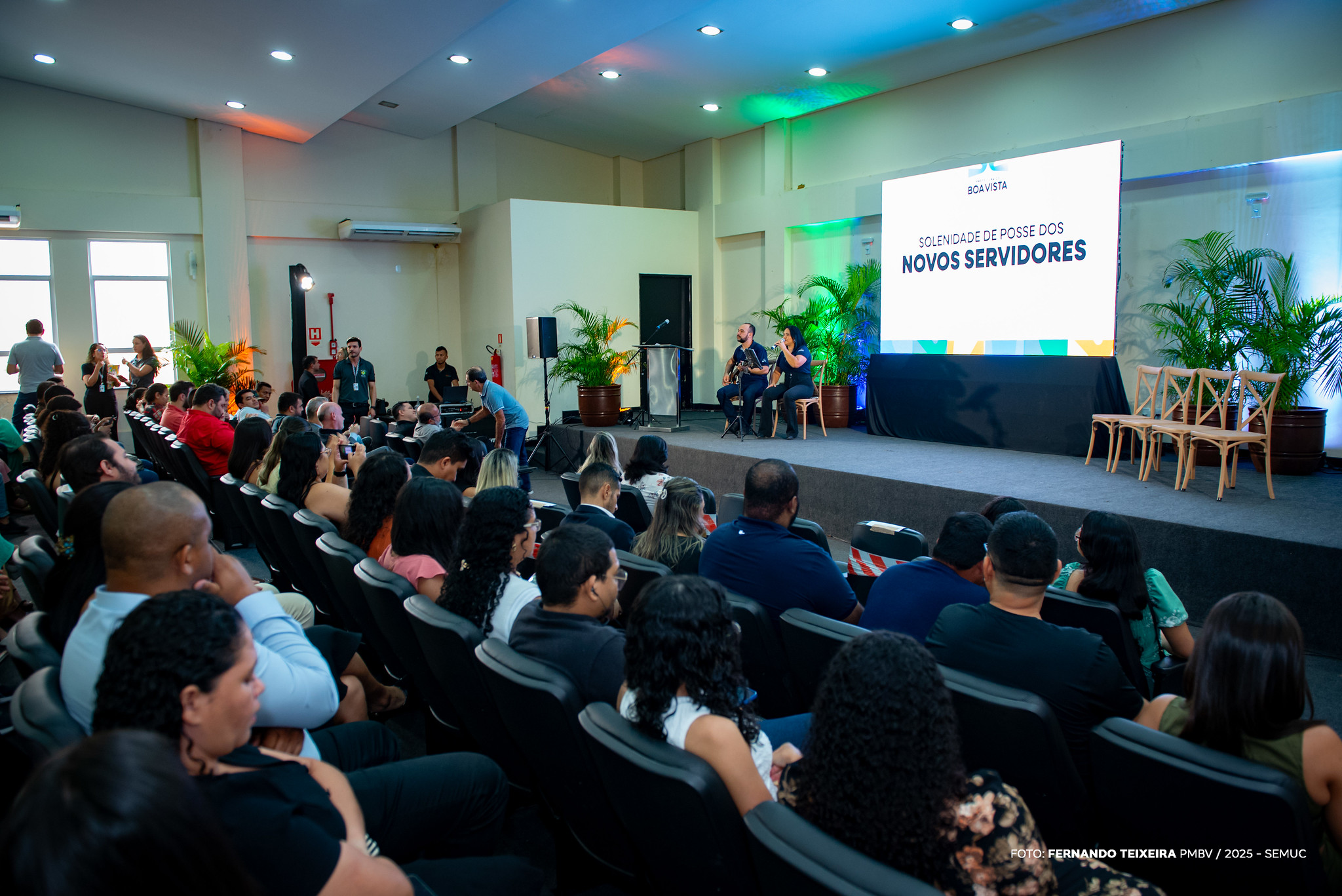 Novos docentes tomam posse e ampliam quadro da educação pública em Boa Vista