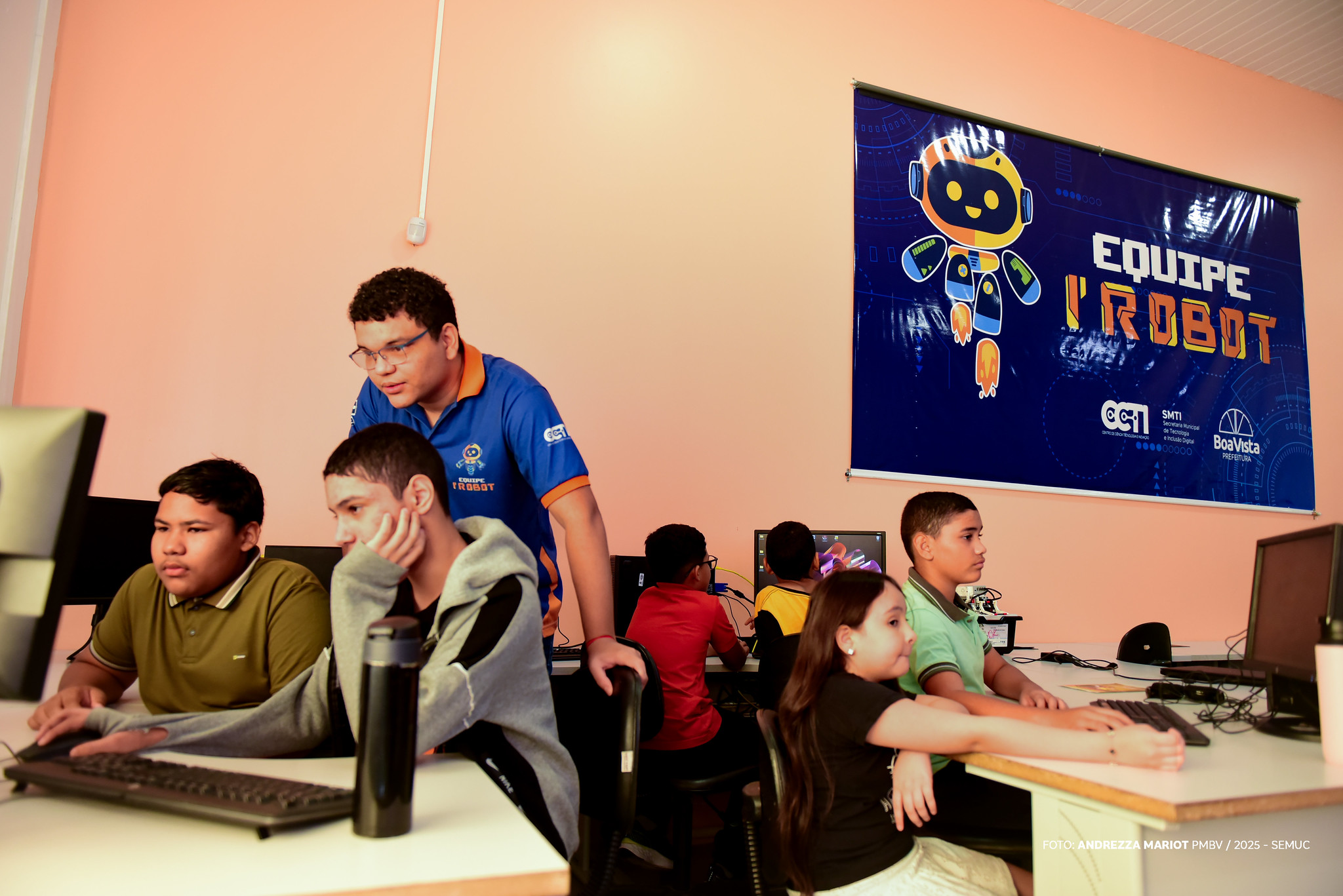 Inscrições para curso gratuito de Robótica Educacional iniciam hoje (21)