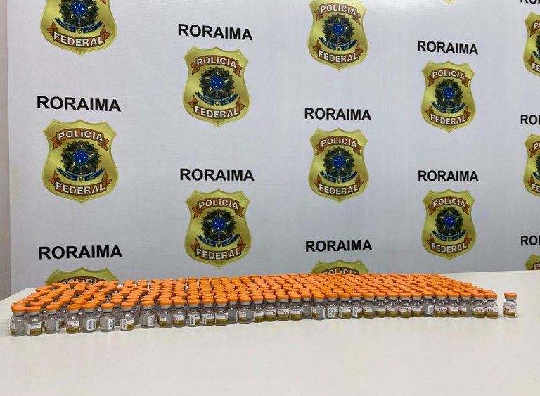 Passageira tenta entrar em Roraima com 351 ampolas de Tirzepatida e é detida pela PF