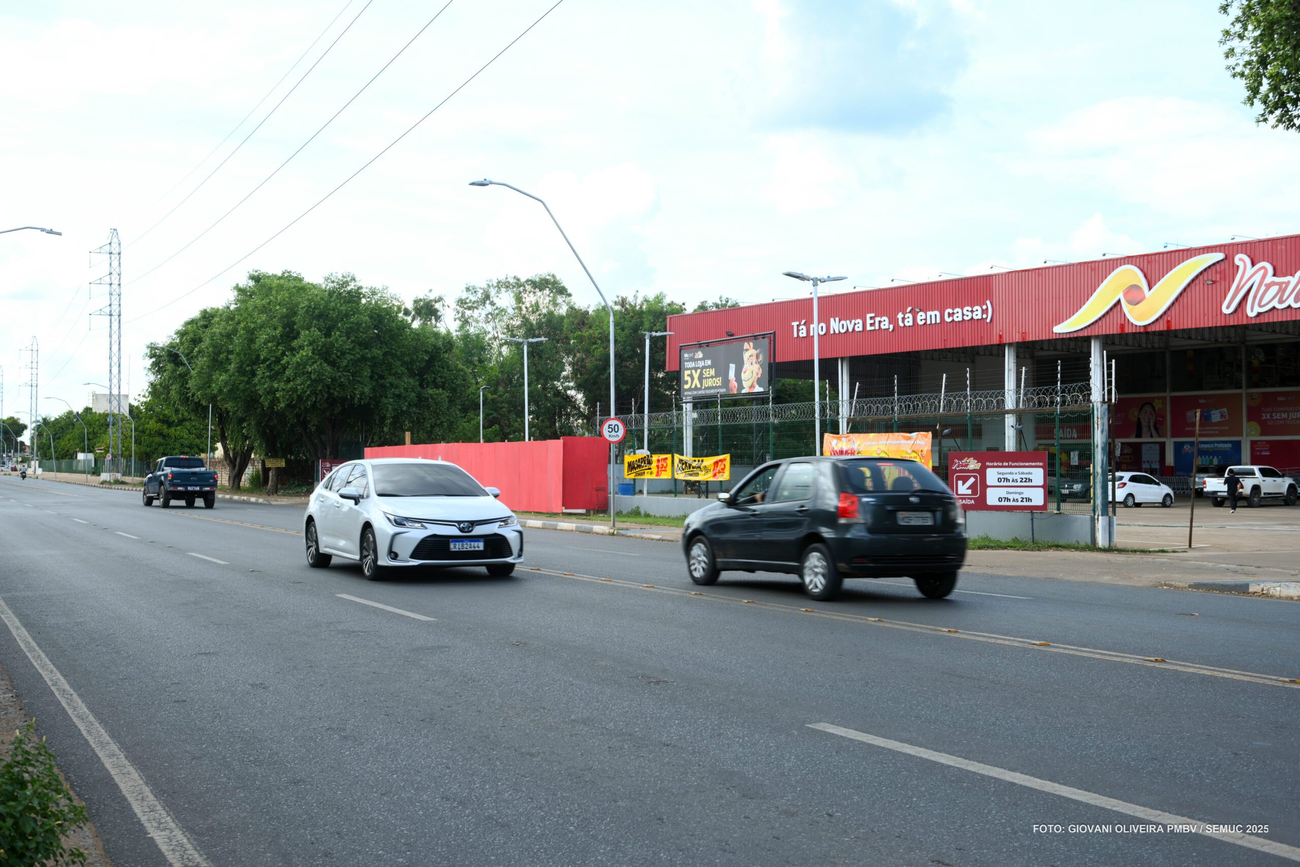 Av. Carlos Pereira de Melo é interditada para construção de faixa elevada até 22 de dezembro