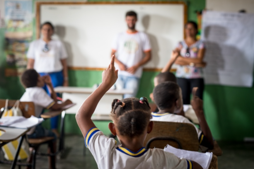 Bolsa Família terá acompanhamento mais rigoroso da frequência escolar dos estudantes beneficiários do progama