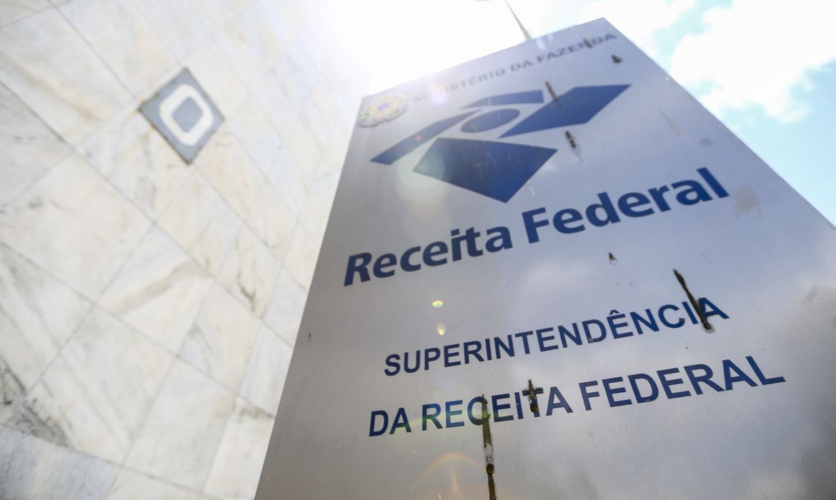 Receita Federal paga lote residual do IR nesta terça-feira, 30 de dezembro