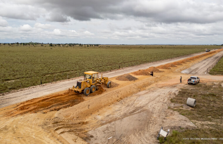 Recuperação de vicinais chega a 50 km em três regiões da zona rural de Boa Vista