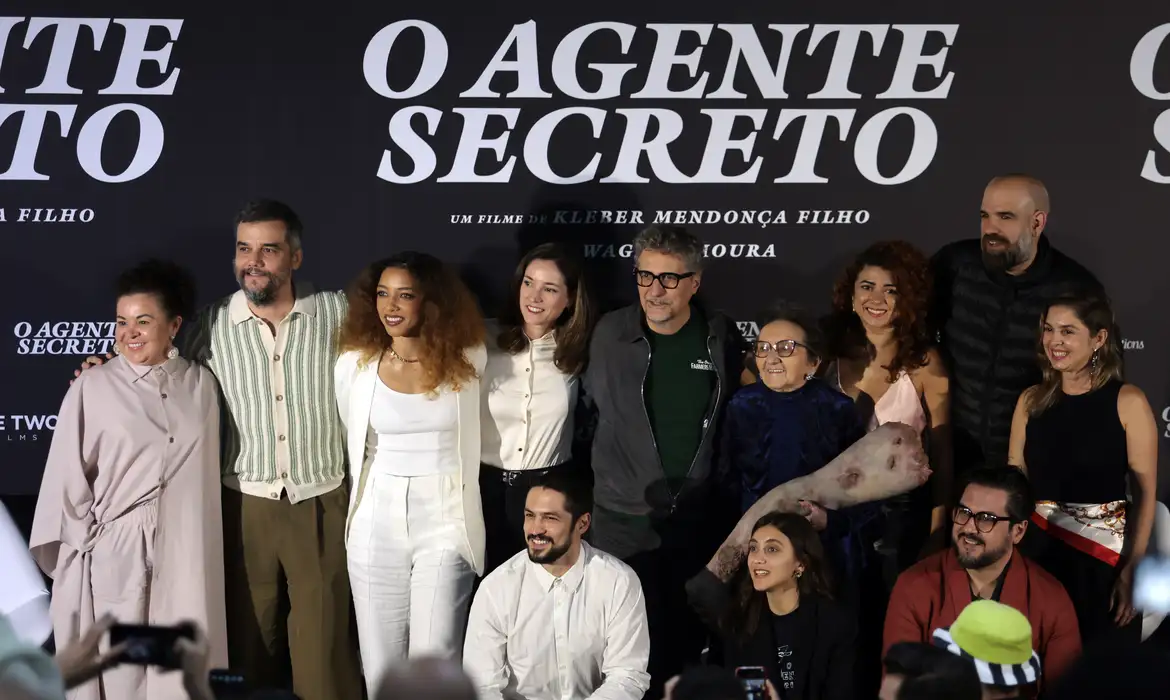 O Agente Secreto – Filme brasileiro conquista prêmio nos EUA e segue na disputa por Globo de Ouro e Oscar
