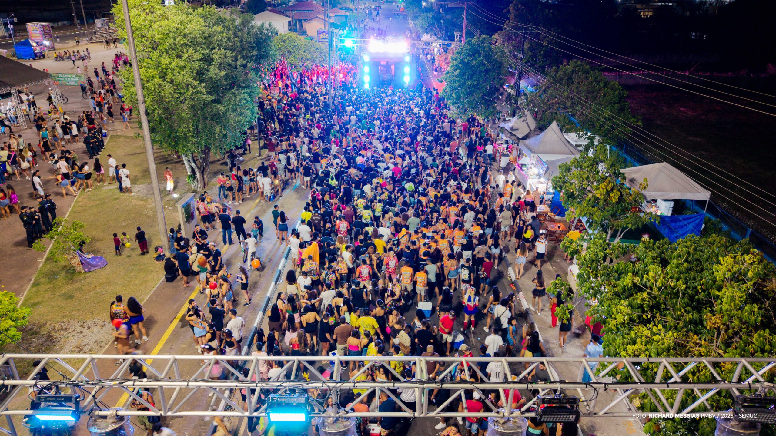 Carnaval de Boa Vista reúne atrações nacionais e blocos locais em diferentes bairros