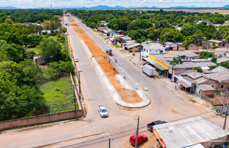 Praça linear começa a ser construída na Avenida dos Trabalhadores, no bairro Laura Moreira