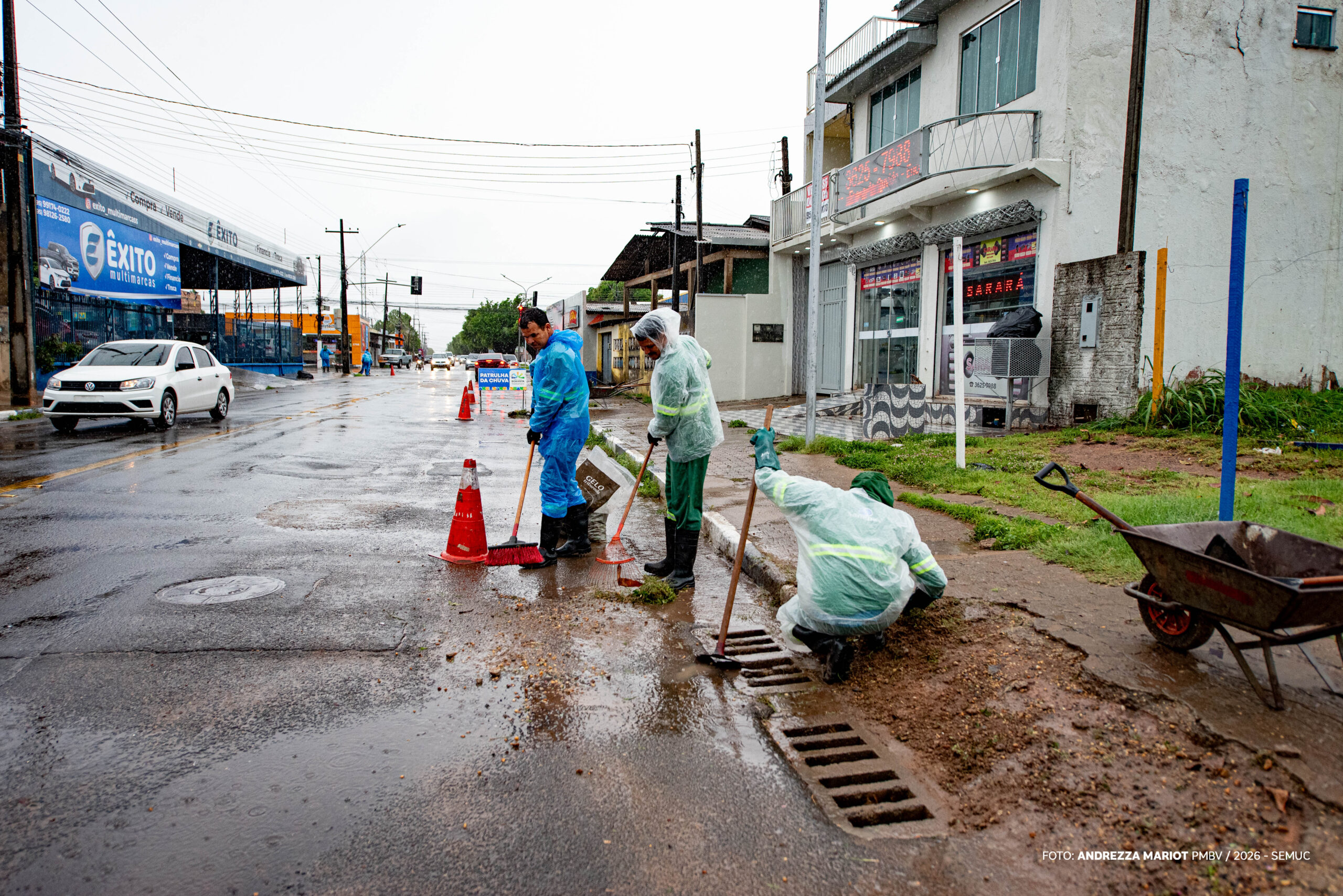 Boa Vista registra 63 mm de chuva em 12 horas e município monitora chuvas intensas com reforço na limpeza urbana
