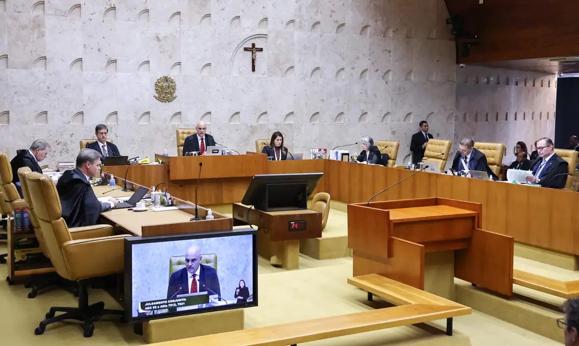 STF reconhece igualdade salarial entre homens e mulheres