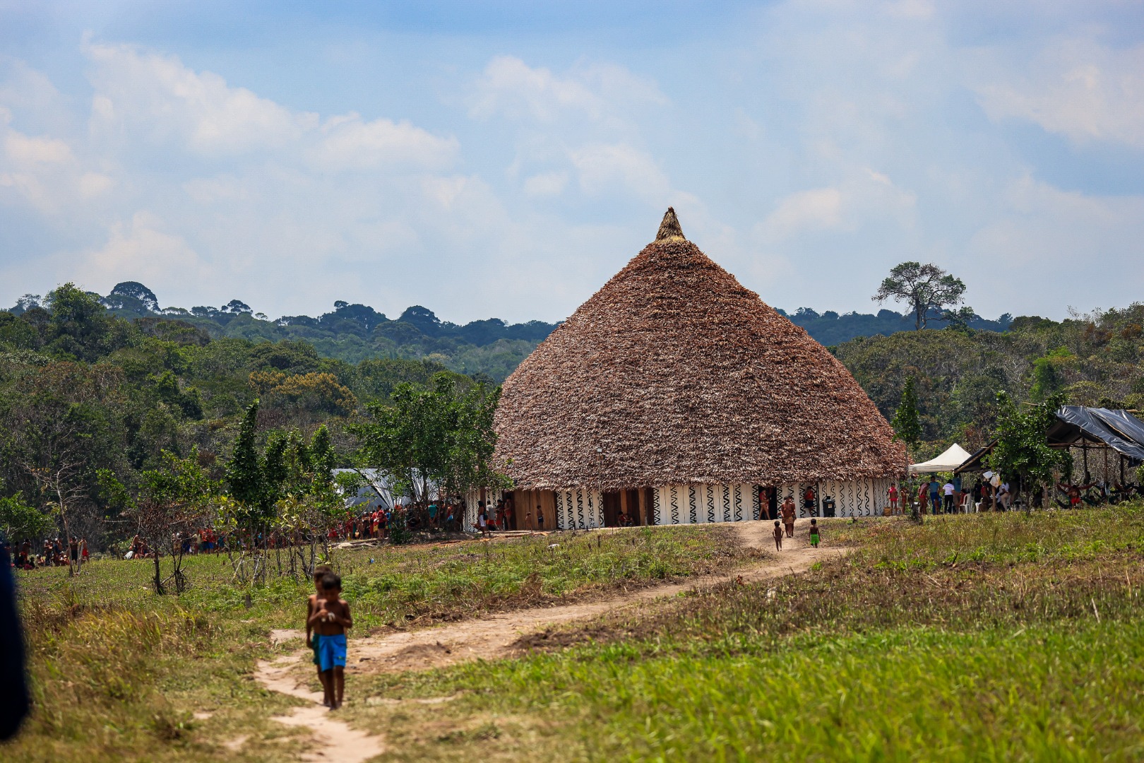 União e Roraima têm 120 dias para iniciar obras de escola indígena Yanomami após decisão do tribunal federal