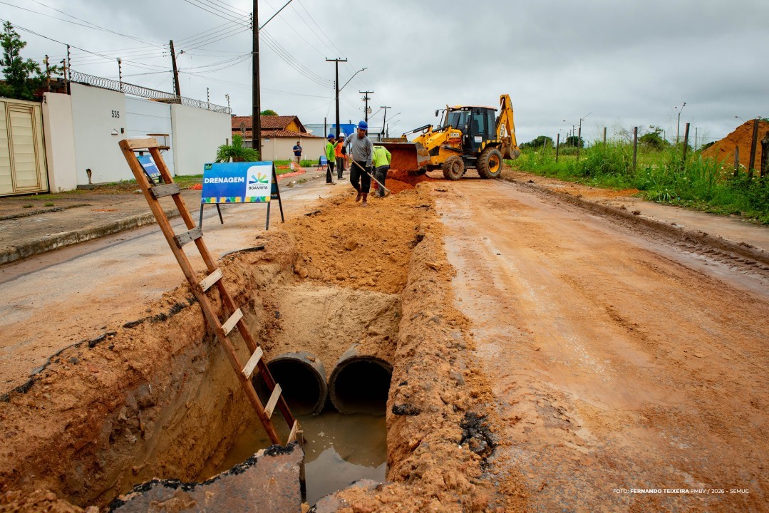 Prefeitura avança com obra de drenagem para solucionar 49º ponto crítico de alagamento em Boa Vista